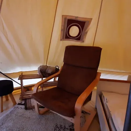 Οργανωμένο κάμπινγκ Glamping Im 4 M Zelt Auf Dem Bauernhof Walsrode
