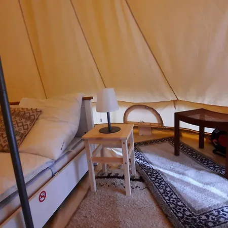 Glamping Im 4 M Zelt Auf Dem Bauernhof Walsrode
